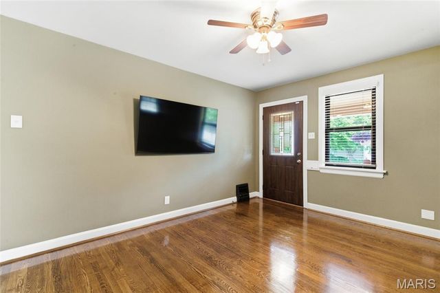 7078 Lindenwood Place, St Louis, MO 63109