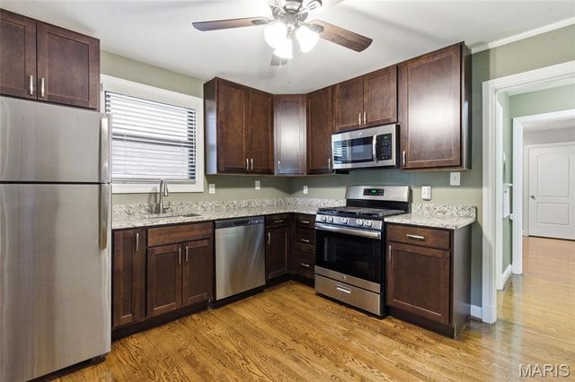 7078 Lindenwood Place, St Louis, MO 63109