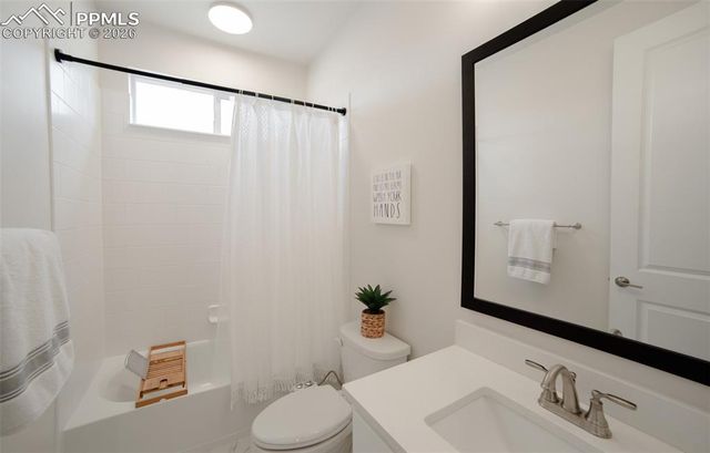 7626 Almond Wood Loop, Colorado Springs, CO 80908