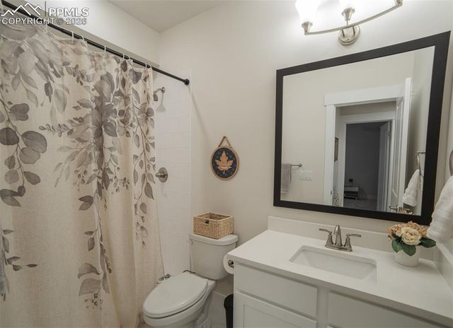 7626 Almond Wood Loop, Colorado Springs, CO 80908