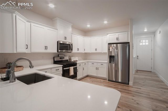 7626 Almond Wood Loop, Colorado Springs, CO 80908