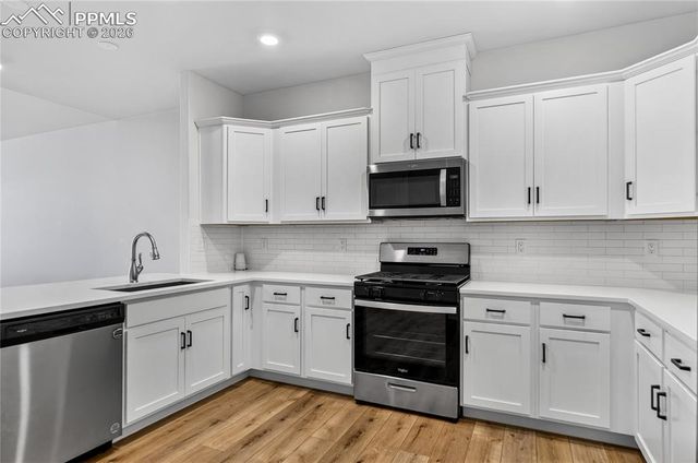 7626 Almond Wood Loop, Colorado Springs, CO 80908