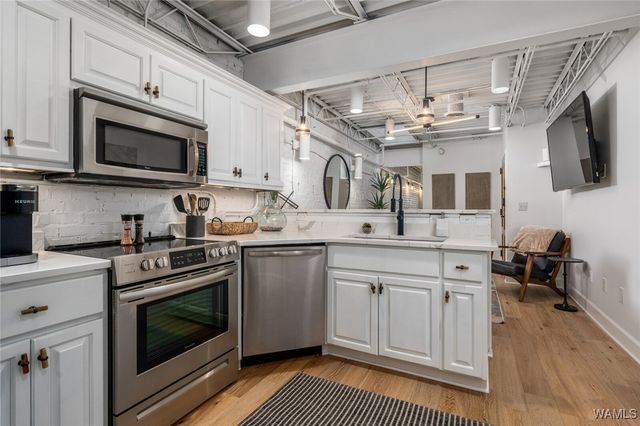 2304 University 202, Tuscaloosa, AL 35401