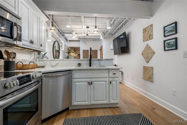 2304 University 202, Tuscaloosa, AL 35401