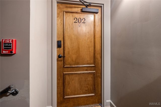 2304 University 202, Tuscaloosa, AL 35401