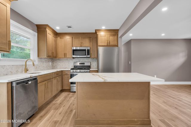23 Georgetown Boulevard, Barnegat, NJ 08005
