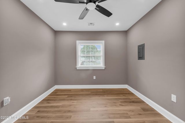 23 Georgetown Boulevard, Barnegat, NJ 08005