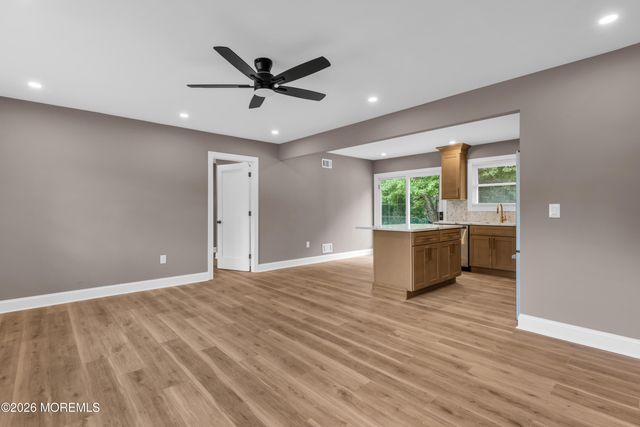 23 Georgetown Boulevard, Barnegat, NJ 08005