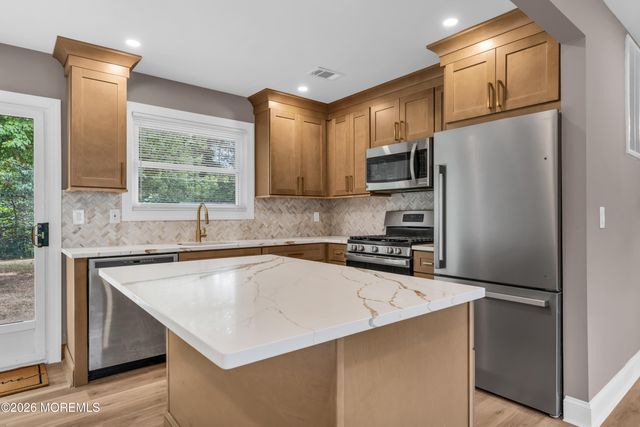 23 Georgetown Boulevard, Barnegat, NJ 08005