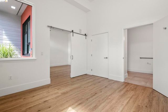 1545 32nd Street 110, Oakland, CA 94608