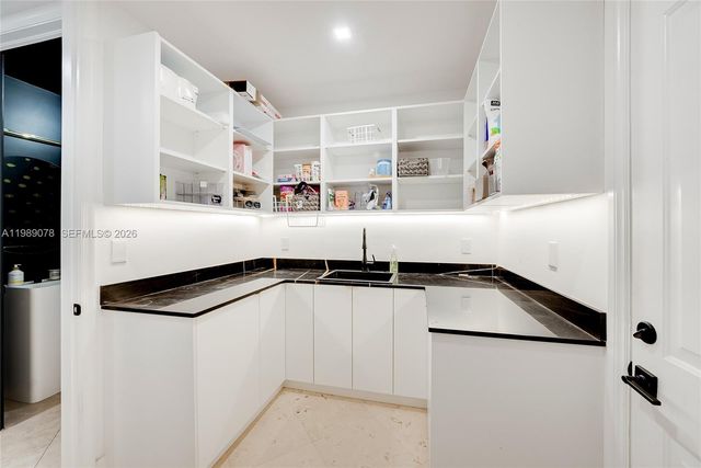 20765 NE 32nd Ave, Aventura, FL 33180