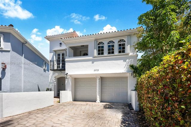 20765 NE 32nd Ave, Aventura, FL 33180