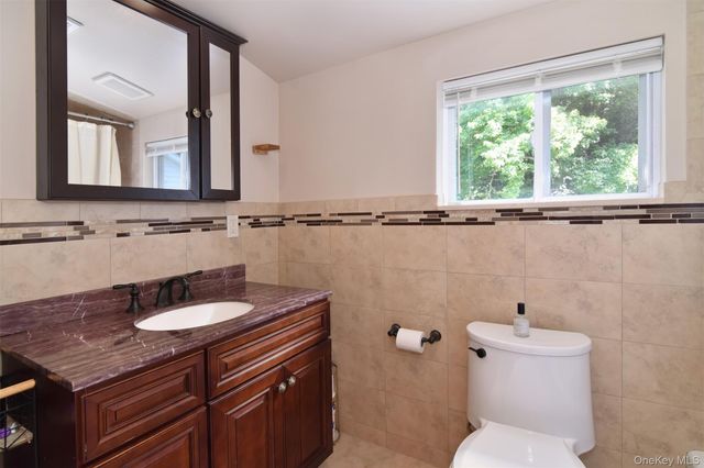 23 Barnaby Lane, Hartsdale, NY 10530