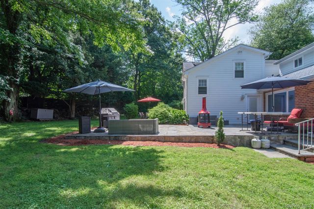 23 Barnaby Lane, Hartsdale, NY 10530