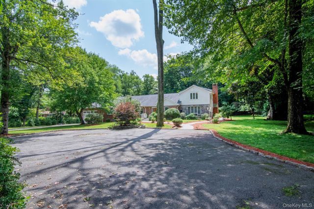 23 Barnaby Lane, Hartsdale, NY 10530