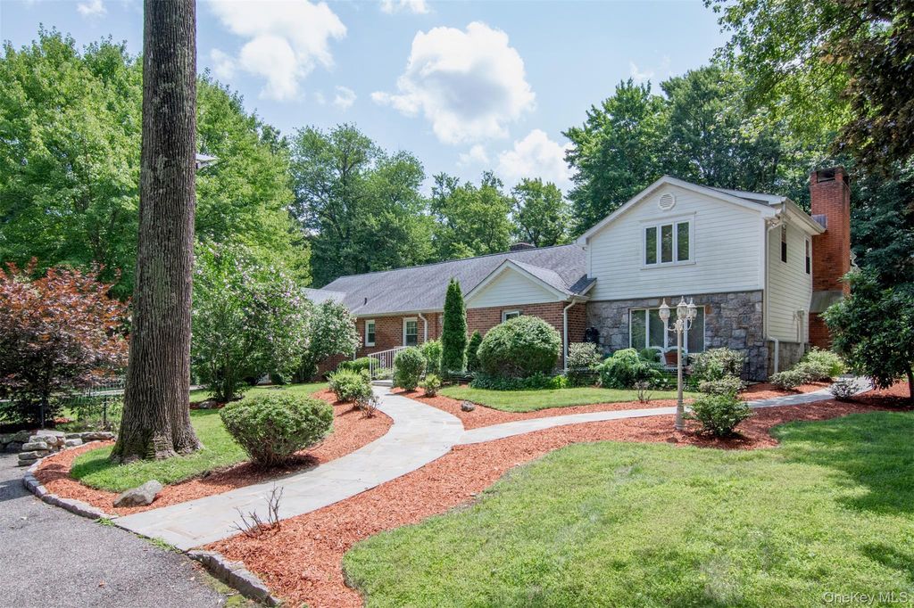23 Barnaby Lane, Hartsdale, NY 10530 — photo 2