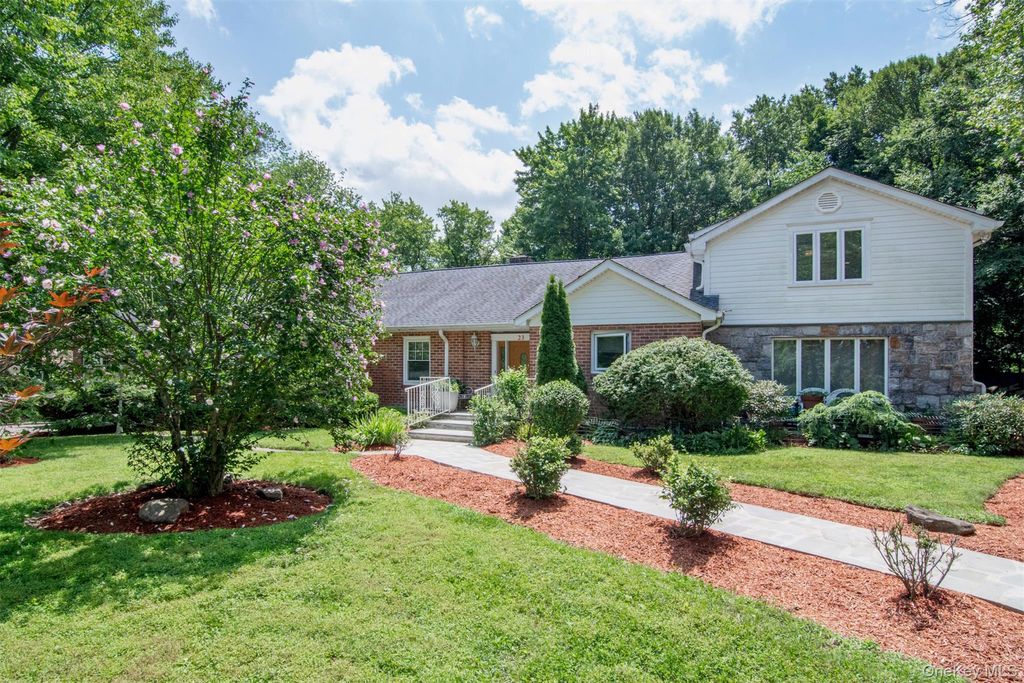 23 Barnaby Lane, Hartsdale, NY 10530 — photo 3