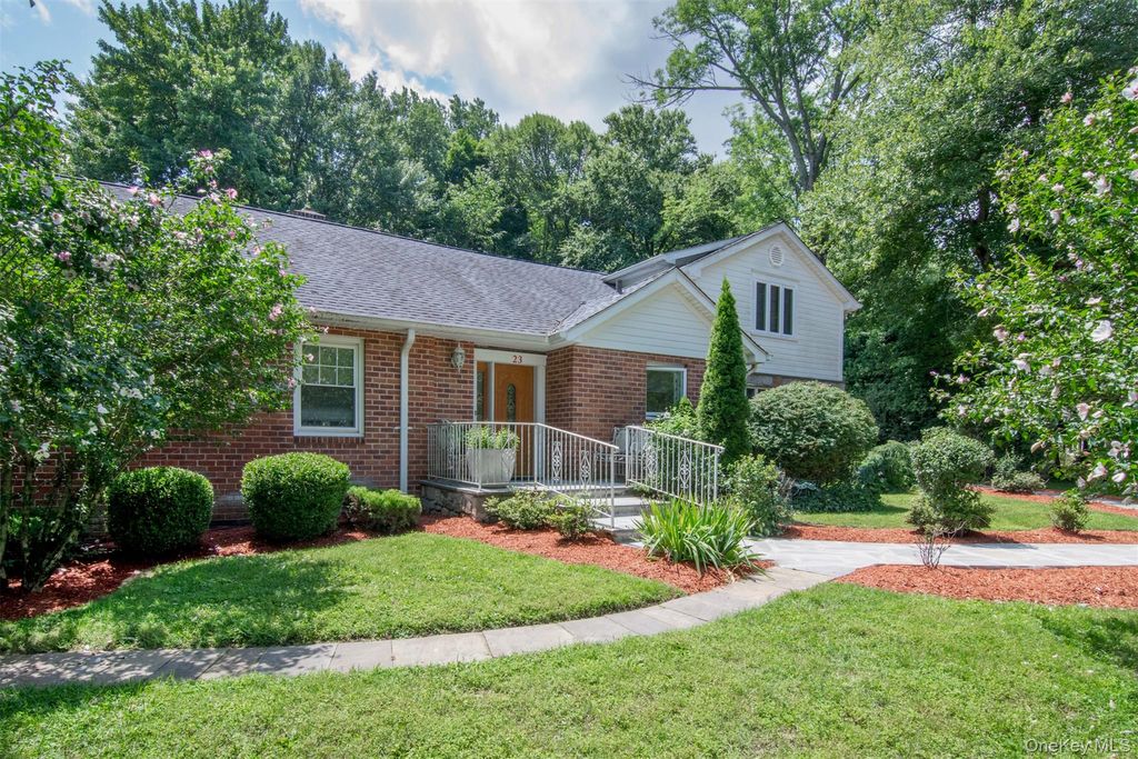23 Barnaby Lane, Hartsdale, NY 10530 — photo 4