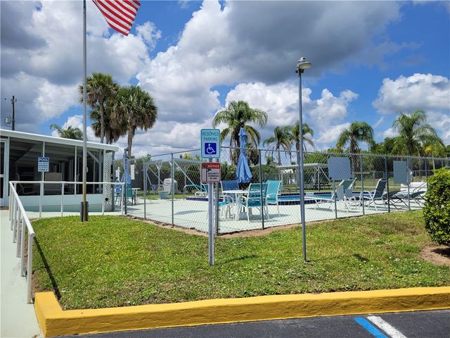9750 61st Terrace, Sebastian, FL 32958