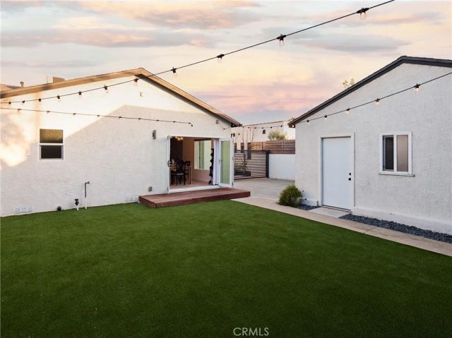 7413 Naylor, Los Angeles, CA 90045