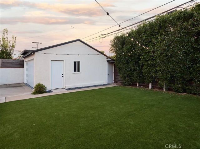 7413 Naylor, Los Angeles, CA 90045