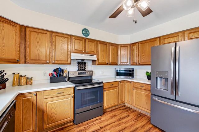 1357 Overlook Pass, Sun Prairie, WI 53590