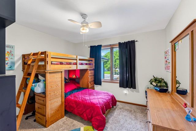1357 Overlook Pass, Sun Prairie, WI 53590