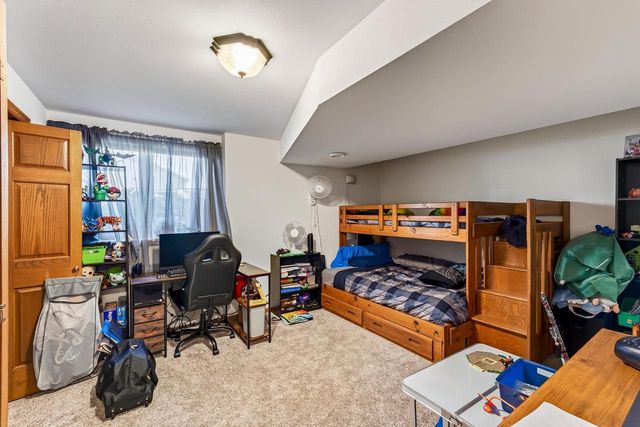1357 Overlook Pass, Sun Prairie, WI 53590