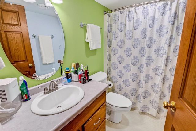 1357 Overlook Pass, Sun Prairie, WI 53590