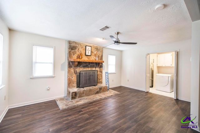 111 Briarwood Drive, Warner Robins, GA 31093