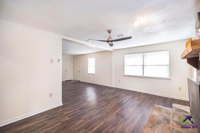 111 Briarwood Drive, Warner Robins, GA 31093