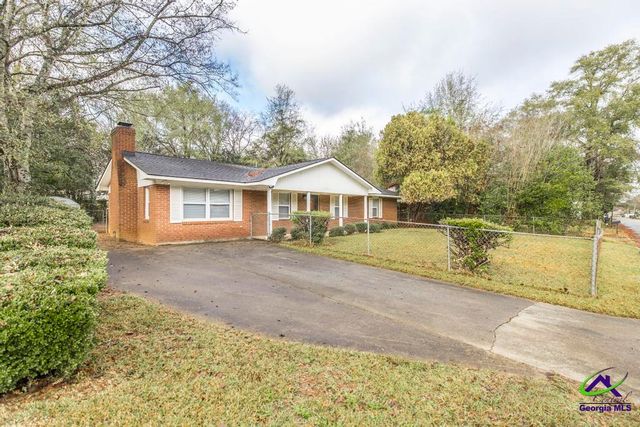 111 Briarwood Drive, Warner Robins, GA 31093