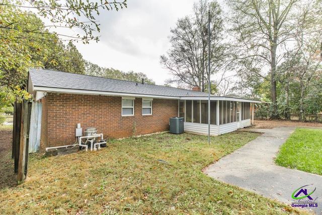 111 Briarwood Drive, Warner Robins, GA 31093