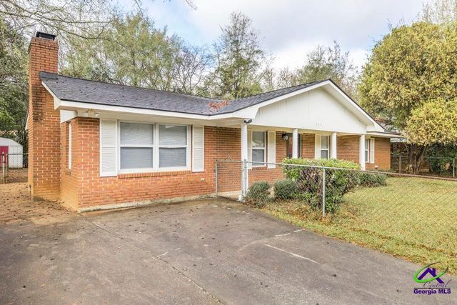 111 Briarwood Drive, Warner Robins, GA 31093