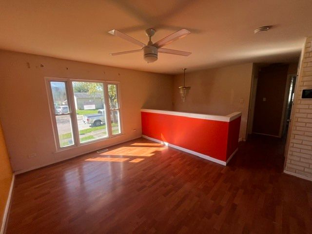 4210 Greenbrier Lane, Richton Park, IL 60471