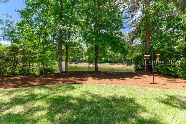 15 Clearwater Ln, Hilton Head Island, SC 29926