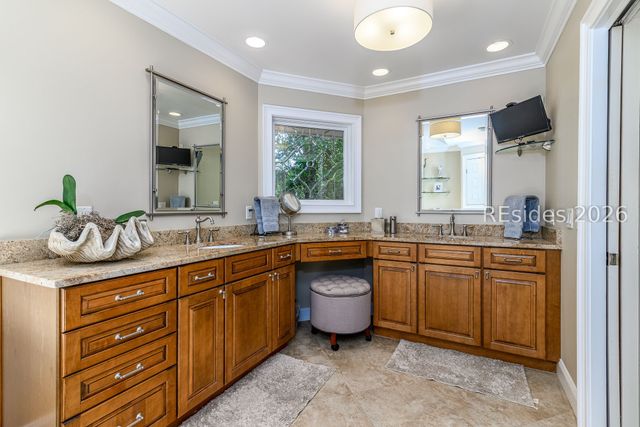 15 Clearwater Ln, Hilton Head Island, SC 29926