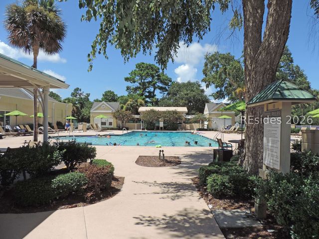 15 Clearwater Ln, Hilton Head Island, SC 29926