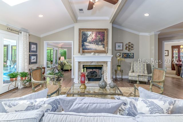 15 Clearwater Ln, Hilton Head Island, SC 29926