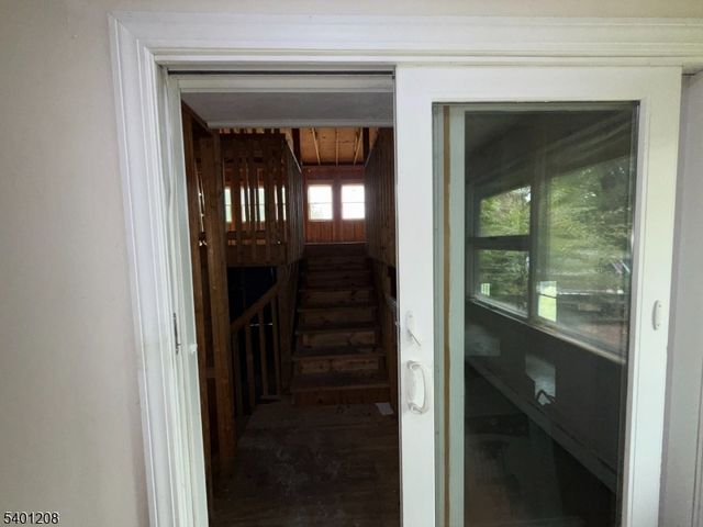 211 Pickle Rd, Washington Twp., NJ 07830