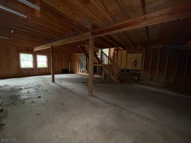 211 Pickle Rd, Washington Twp., NJ 07830