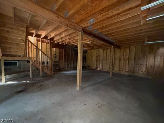 211 Pickle Rd, Washington Twp., NJ 07830