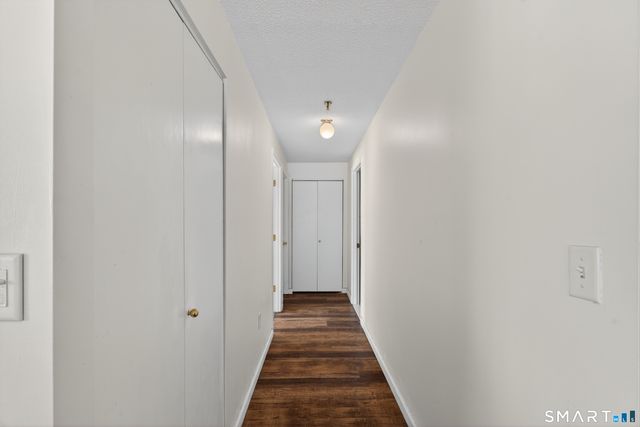 21 Putter Drive 303S, Wallingford, CT 06492