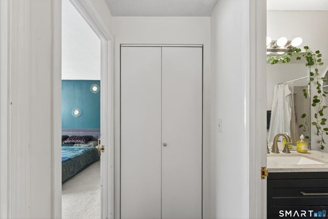 21 Putter Drive 303S, Wallingford, CT 06492