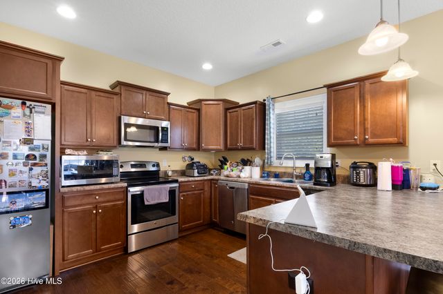 268 Cuddy Court, Sneads Ferry, NC 28460