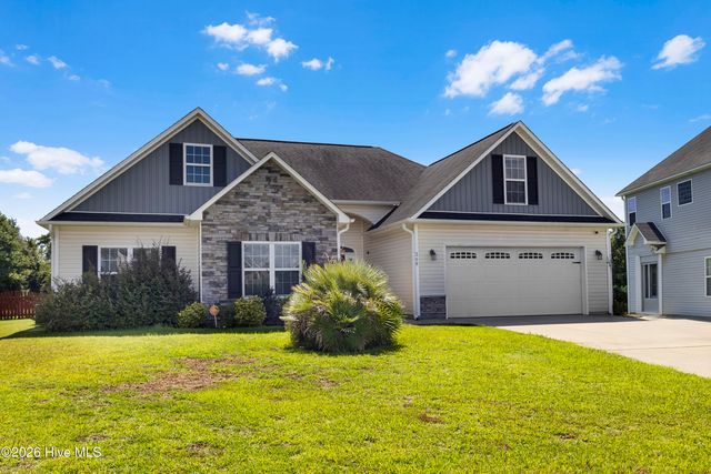 268 Cuddy Court, Sneads Ferry, NC 28460