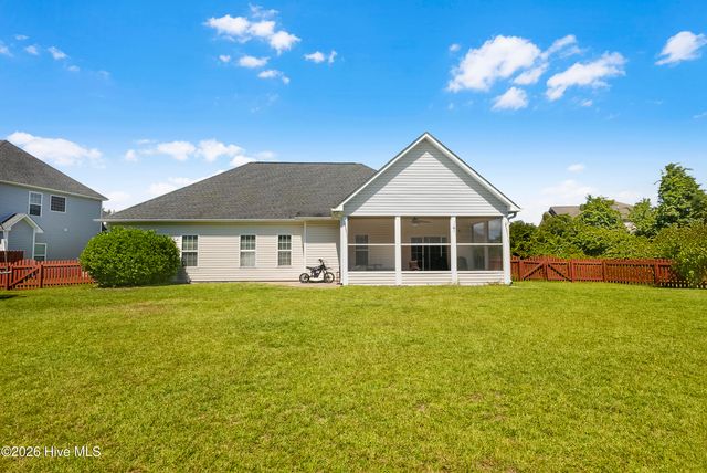 268 Cuddy Court, Sneads Ferry, NC 28460