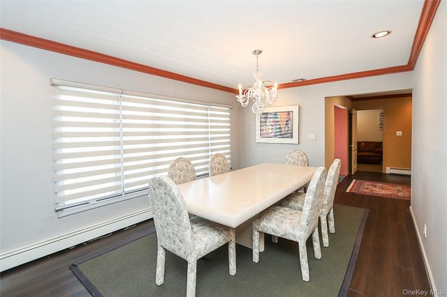 3526 Daniel Crescent, Baldwin Harbor, NY 11510