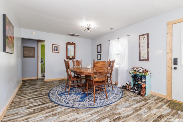 1801 E 24th Street, Muncie, IN 47302