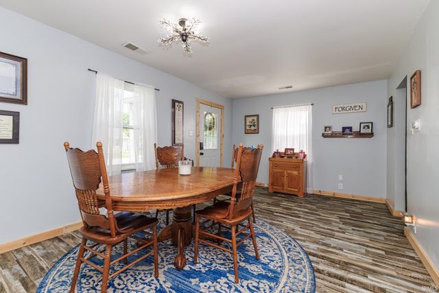1801 E 24th Street, Muncie, IN 47302